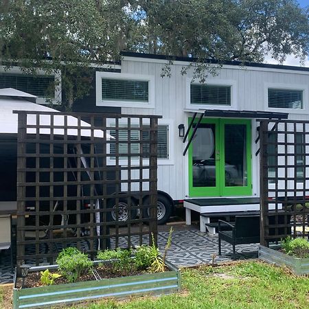 Pet Friendly, Modern Tiny House In Vibrant Clermont Villa Exterior photo